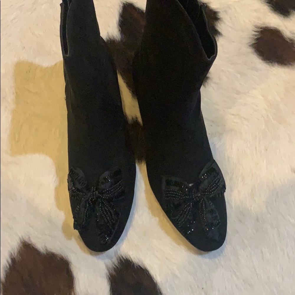 Suede Zara basic booties